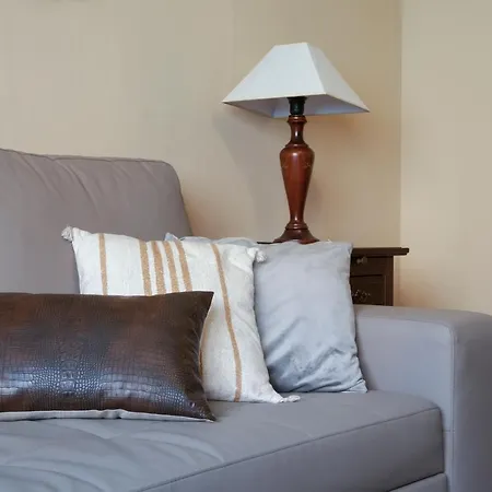 Apartamento Araceli Proximo A Clinica Oftalmologica Fdez Vega Apartment