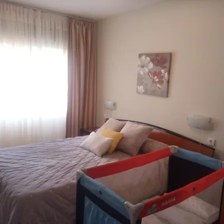 Apartamento Araceli Proximo A Clinica Oftalmologica Fdez Vega Apartment *